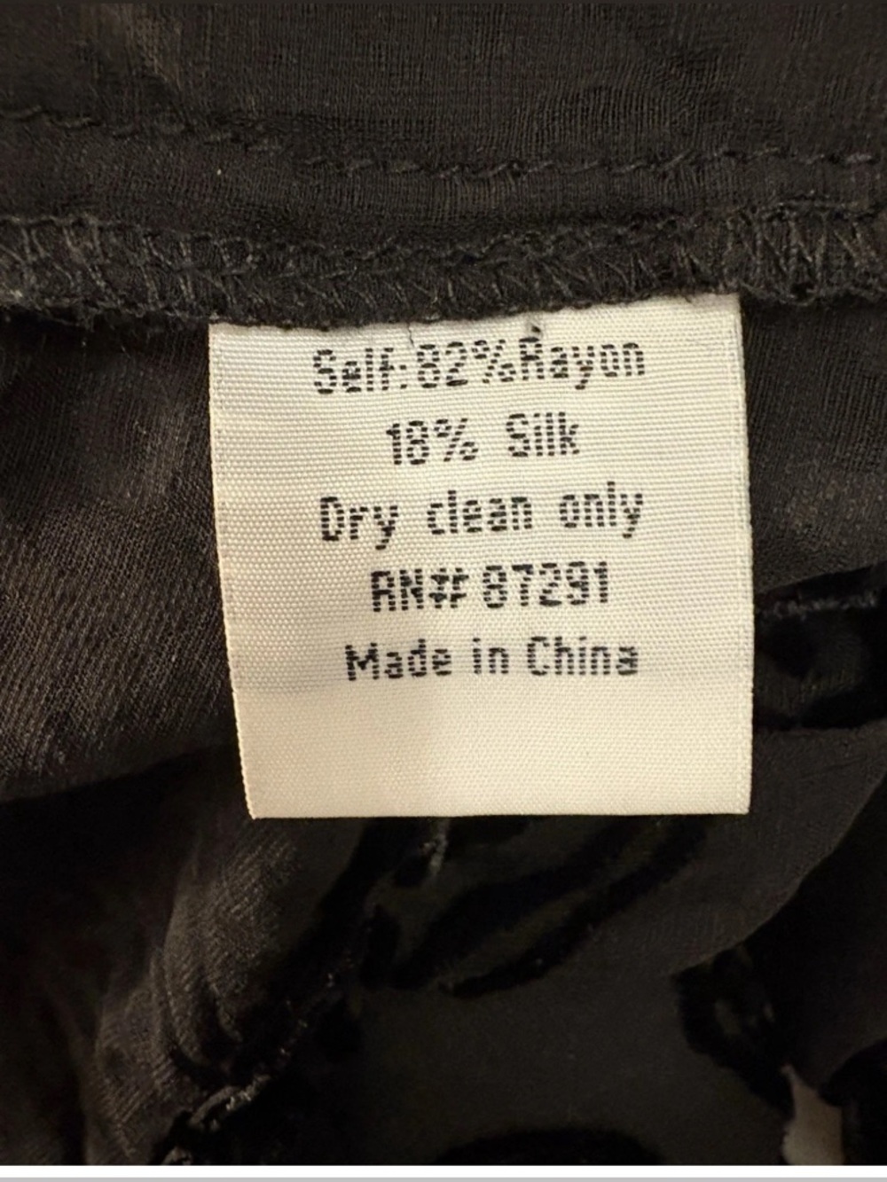 Blue Velvet Women’s black/ Gray Star Patch Oversized T-shirt Size S - Picture 8 of 9